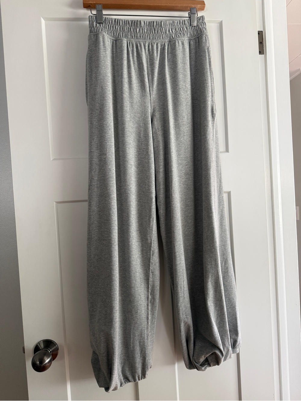 Free People movement ballon cuff pant - small